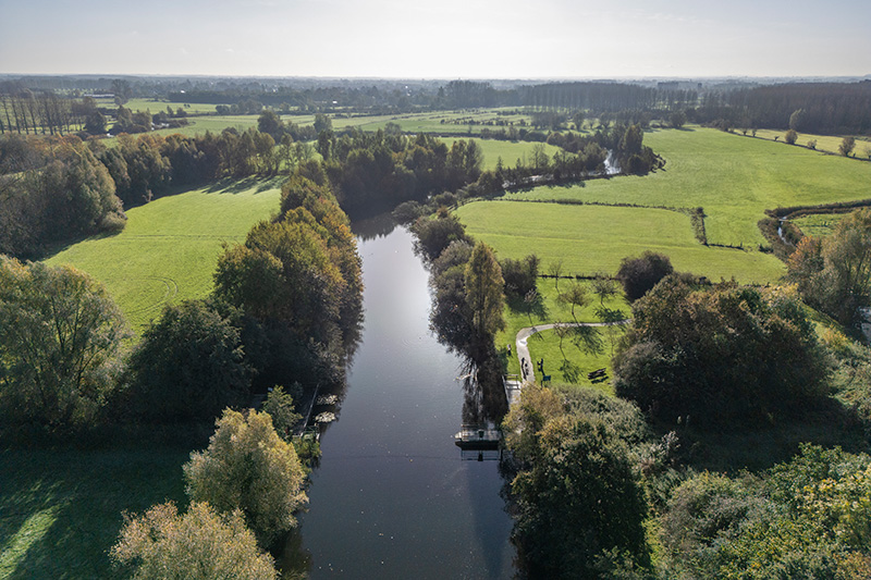 Bostoen Pastorijwoningen Bachte-Maria-Leerne Hof van Leerne Luchtbeeld Oude Leie Zelfbedieningsveer Bathio