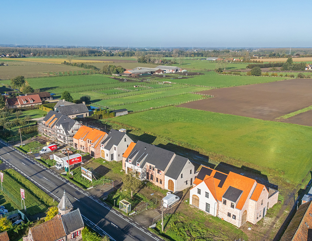 Bostoen Pastorijwoningen Bachte-Maria-Leerne Hof van Leerne Luchtbeeld Voorgevel